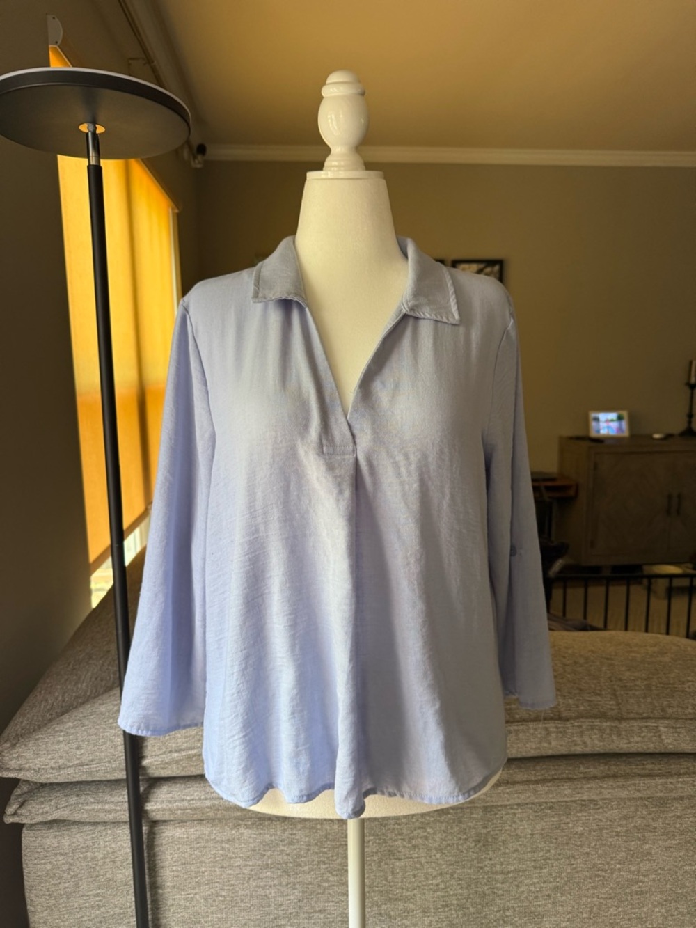 Light Blue Linen-Feel Women's V-Neck Collared Blouse